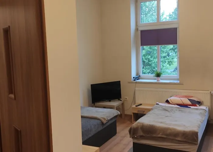 بيت شباب Spolem *