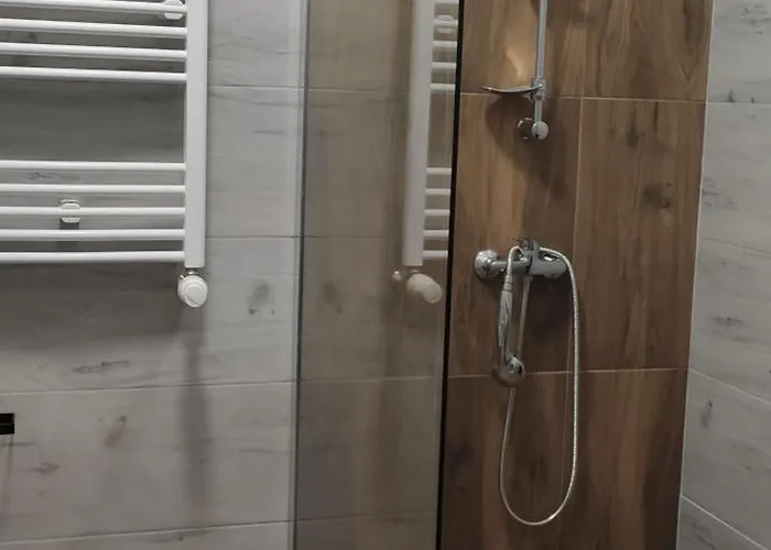 Spolem אכסניה *